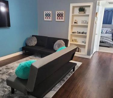 Neartown Apartment | Blue Shark *E3* @ Midtown Cozy 1BR King Suite
