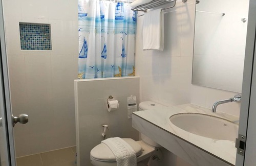 Mai Fat Hotel | Blue Shore Cottage