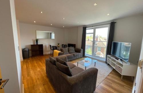 Guildford Apartment | Blue Sky Apartments@ Abbots Yard, Guildford