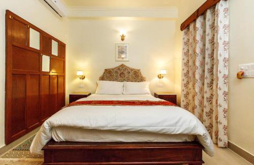 Hauz Khas Village Apartment | Blue Sky Apartments -Hauz Khas Village