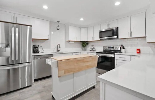 Pleasant Grove Apartment | Blue Sky Oasis /Spacious & Cozy / walkout basement