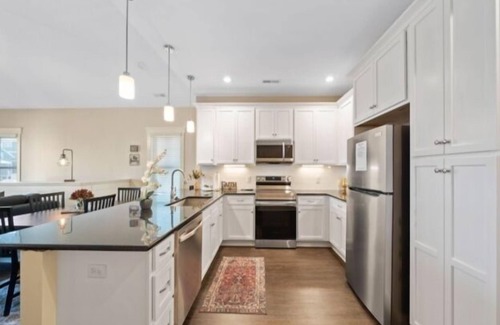 Wilmington Beach Villa | Blue Snapper (3-Bedroom Villa) by RedAwning