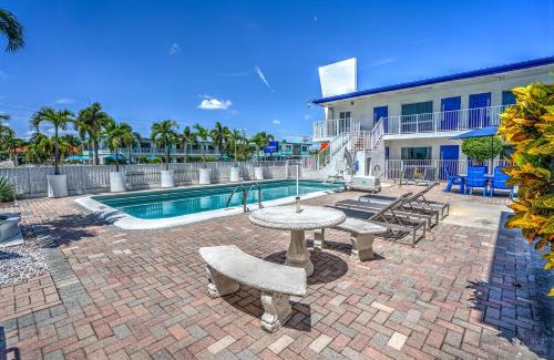 East Fort Lauderdale Hotel | Blue Strawberry by the Sea