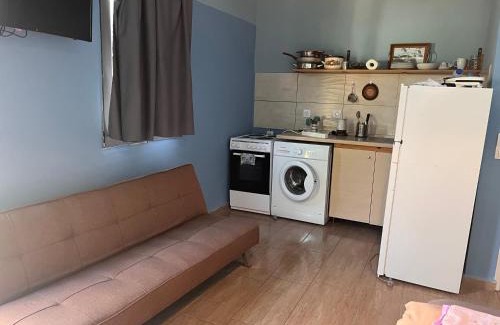 Nea Michaniona Apartment | Blue studio
