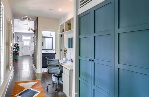 Cabbagetown House | Blue Suede Chou