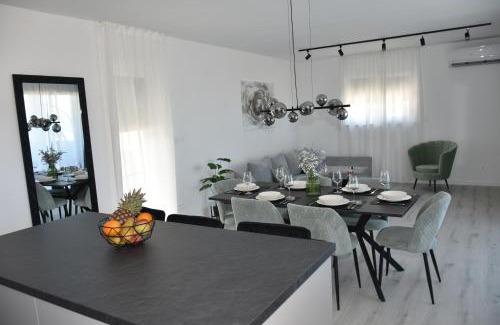 Podstrana Apartment | Blue Sunset