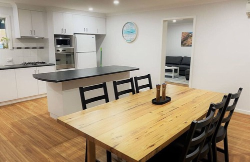 Castletown House | Blue Tides Holiday Accommodation