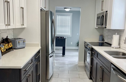 Graysville House | Blue Tranquility cozy country feel close to fun in Chattanooga/Ooltewah