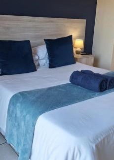 Gonubie Apartment | Blue Unit Haven at Sea Breeze Manor