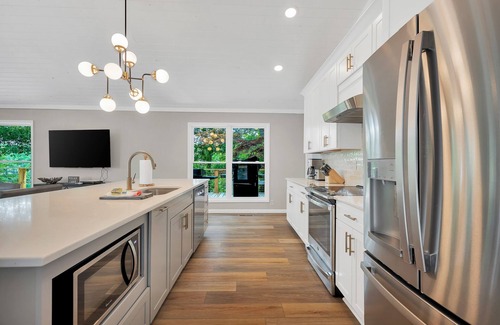 Arley House | Blue View: 4 BR, 3 BA in Arley, Sleeps 16