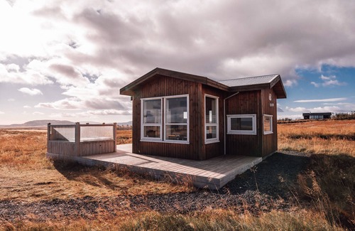 Reykholt Cabin | Blue View Cabin 6B with Hot Tub