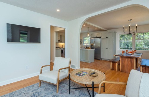 Weaverville House | Blue View II - 15 minutes to downtown Asheville