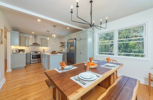 Weaverville House | Blue View II - 15 minutes to downtown Asheville