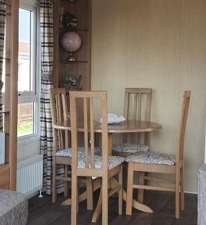 Dawlish Warren Cabin | Blue Water Breaks - Dawlish Warren