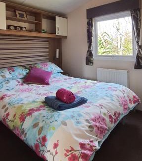 Dawlish Warren Cabin | Blue Water Breaks - Dawlish Warren