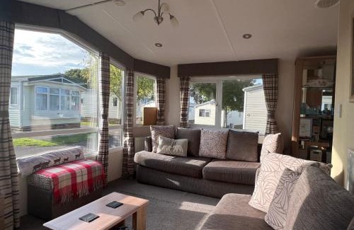 Dawlish Warren Cabin | Blue Water Breaks - Dawlish Warren