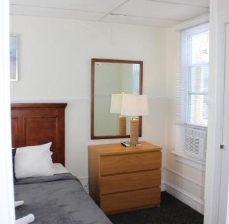 North End Hotel | Blue Water Inn