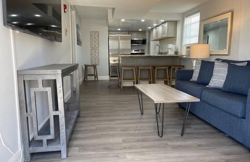 North End Hotel | Blue Water Inn
