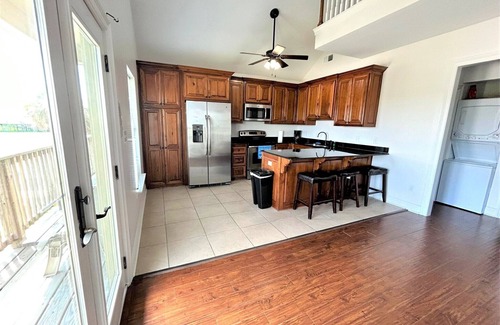 Grand Isle Apartment | Blue Water Villa C - Coastal Realty Group