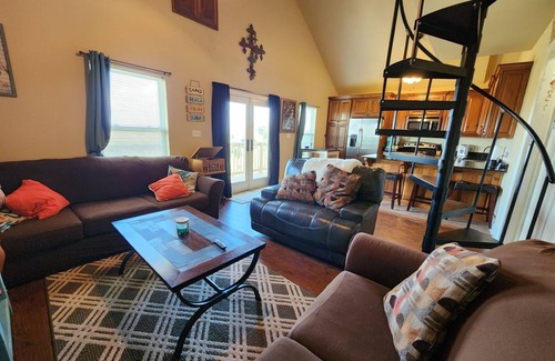 Grand Isle House | Blue Water Villa H - Beach Access - Island Realty