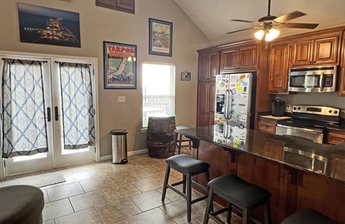 Grand Isle House | Blue Water Villa J - Y-Knot - Beach Access - Island Realty
