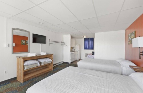 Ocean City Hotel | Blue Wave Inn