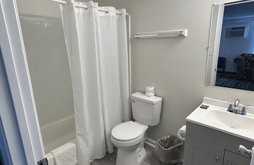 Ocean City Hotel | Blue Wave Inn