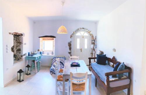 Galini House | Blue & White: An Absolute Aegean dream house