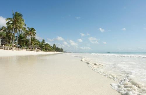 Kiwengwa Hotel | Bluebay Beach Resort & Spa