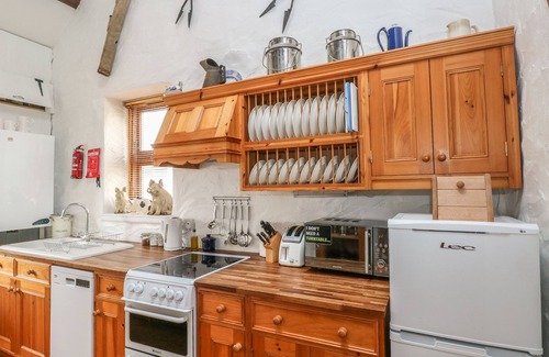 Milford Haven Cottage | Bluebell Cottage