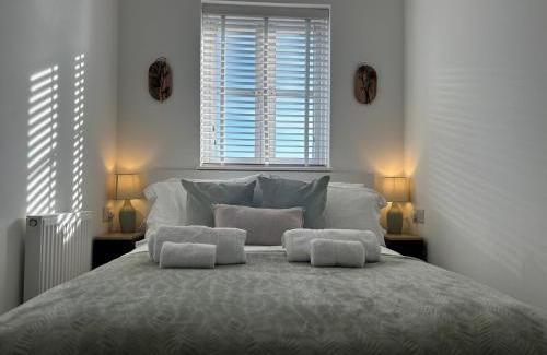 Carterton Apartment | Bluebell Retreat near Cotswolds