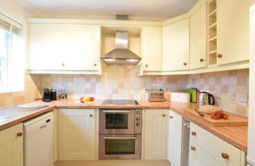 Peasenhall House | Bluebelle Cottage, Peasenhall