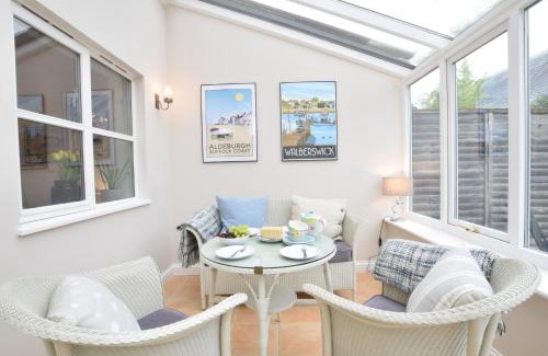 Peasenhall House | Bluebelle Cottage, Peasenhall