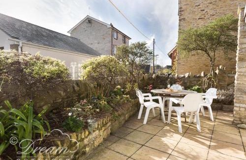 Weymouth House | Blueberry Cottage