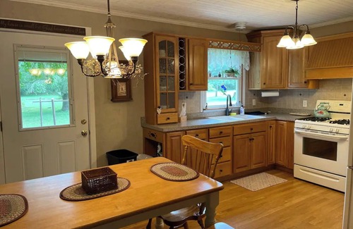 Jersey Shore House | Bluebird Hollow - Entire home in Jersey Shore, Pennsylvania, United States