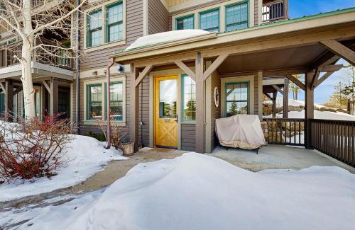 Granby Apartment | Bluebird Skies