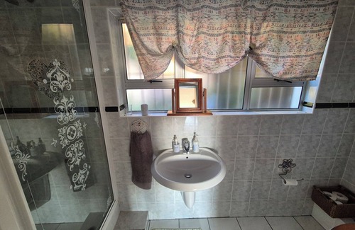 Muizenberg House | Bluebottle Guest House