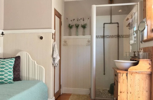 Muizenberg House | Bluebottle Guest House