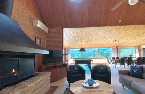 Lovedale Cabin | Bluebush Estate - The Lodge