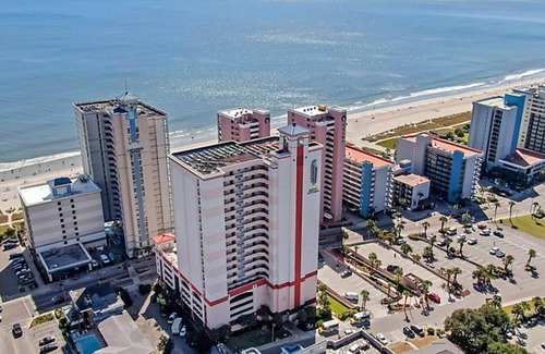 Myrtle Beach Resort | Bluegreen Carolina Grande 1 br Condo, Free WiFi and Parking