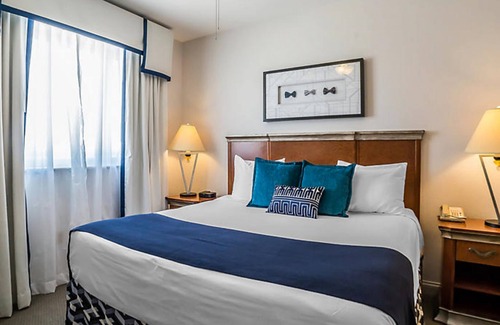 Las Vegas Resort | Bluegreen Club 36, 2 Bedroom Condo, Free WiFi and Parking