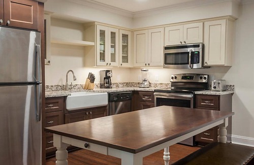Williamsburg Resort | Bluegreen Patrick Henry Square, 2br Premium Condo