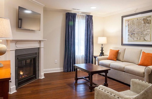 Williamsburg Resort | Bluegreen Patrick Henry Square, 2br Premium Condo