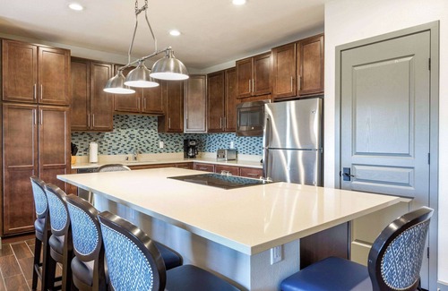 The Village Hotel | Bluegreen Vacations Big Bear Village, an Ascend Collection Resort