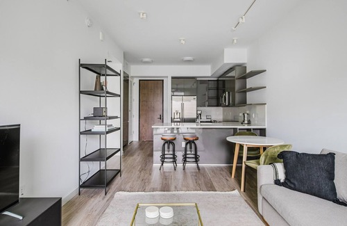 Coral Gables Apartment | Blueground | Brickell, pool & w/d, near city center