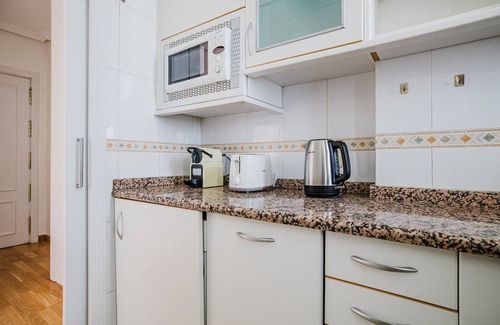 Castillejos Apartment | Blueground | Cuatro Caminos, AC & w/d, nr stadium