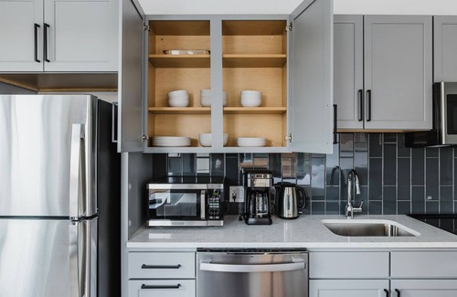 Neponset - Port Norfolk Apartment | Blueground | Dorchester 2bd apartment