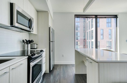 Reston Apartment | Blueground | Hunter Mill District, pool, nr Lake Anne