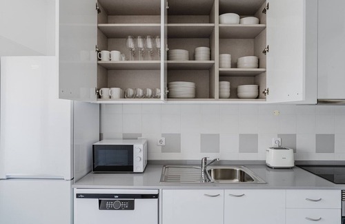 Cidade Universitaria Apartment | Blueground | Laranjeiras, washer & city view