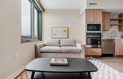 Clarendon Apartment | Blueground | Lyon Village, pool, nr Arlington Cemetery